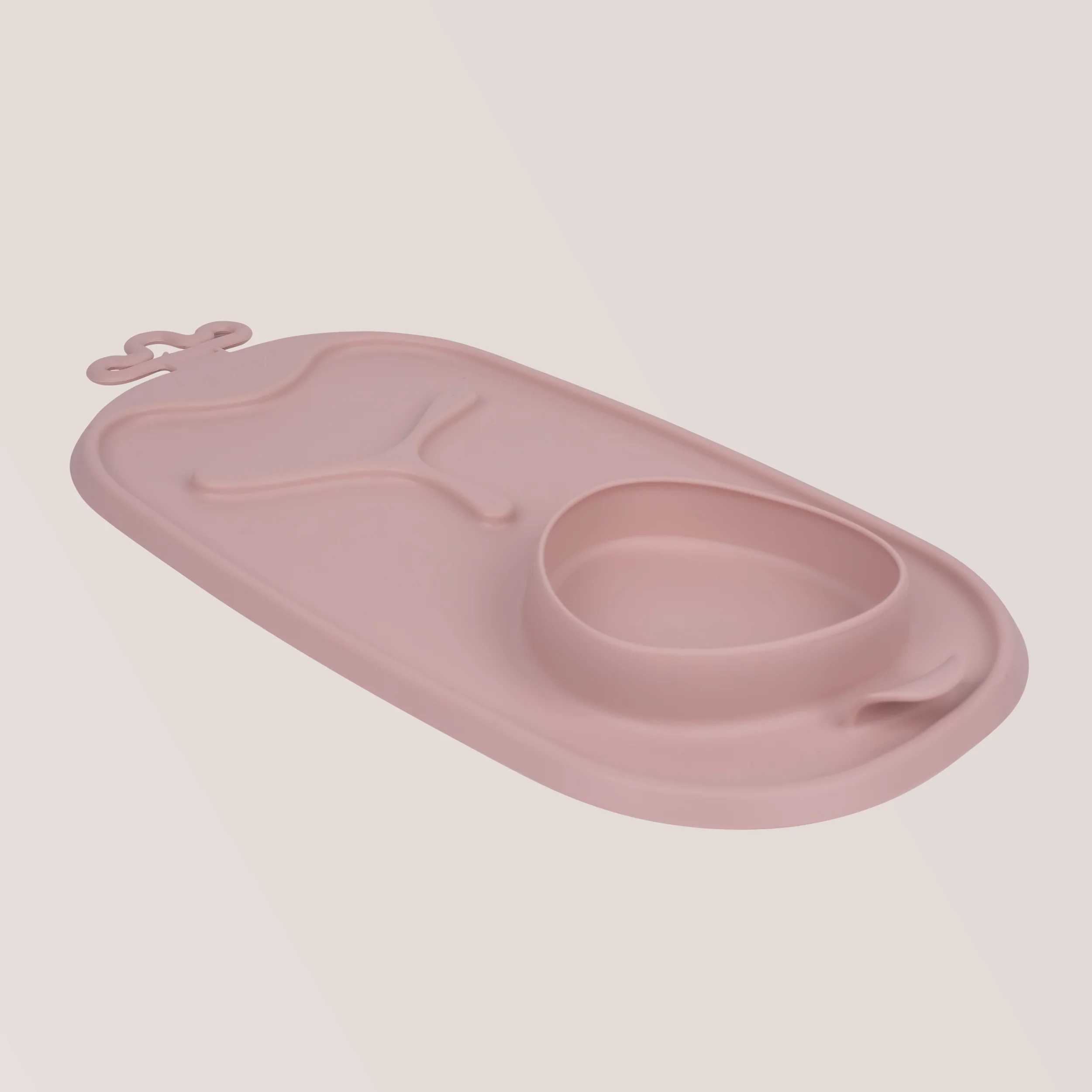 roll + go mealtime mat - blush - Image 3